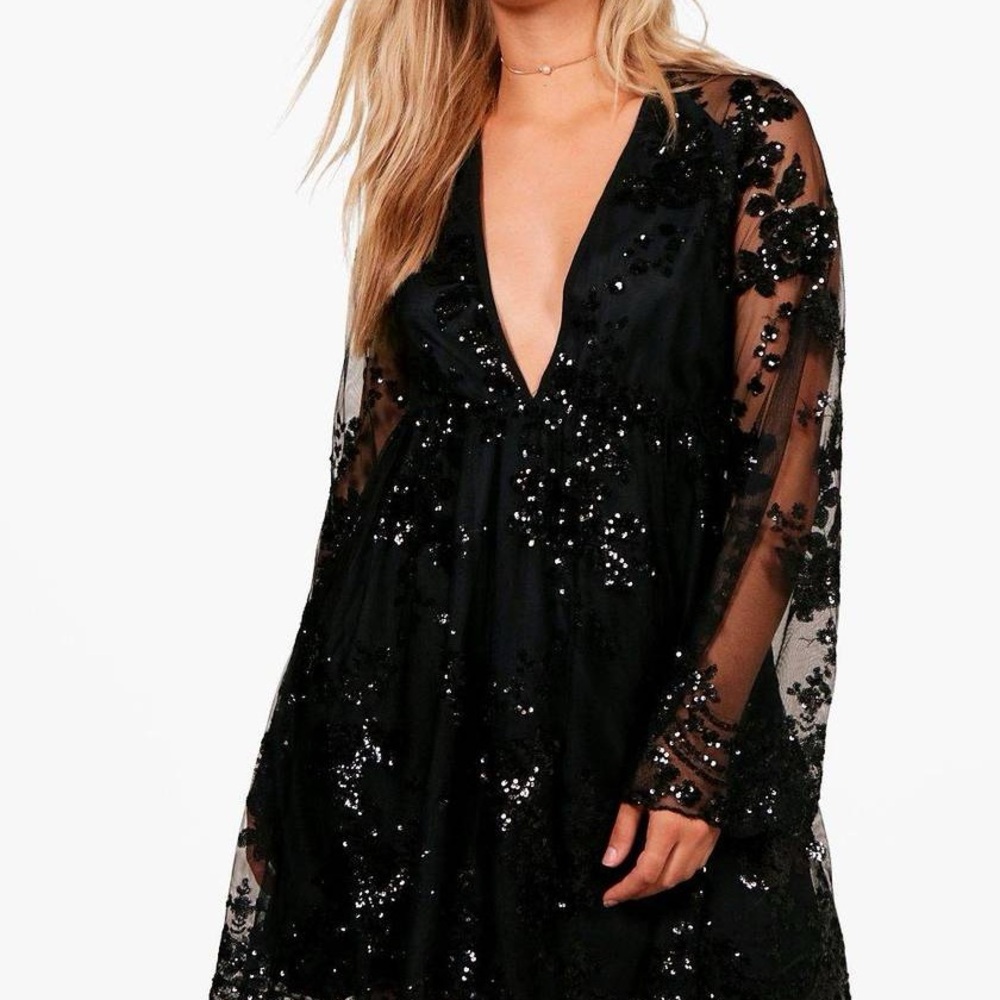 Boohoo Plus Black Sequin Dress